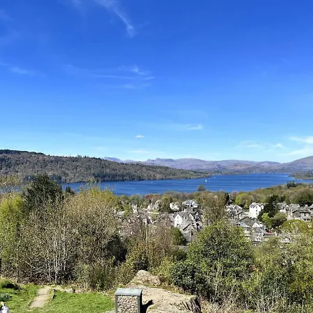 Pet Friendly, View, Parking, Golf Nearby Appartement *